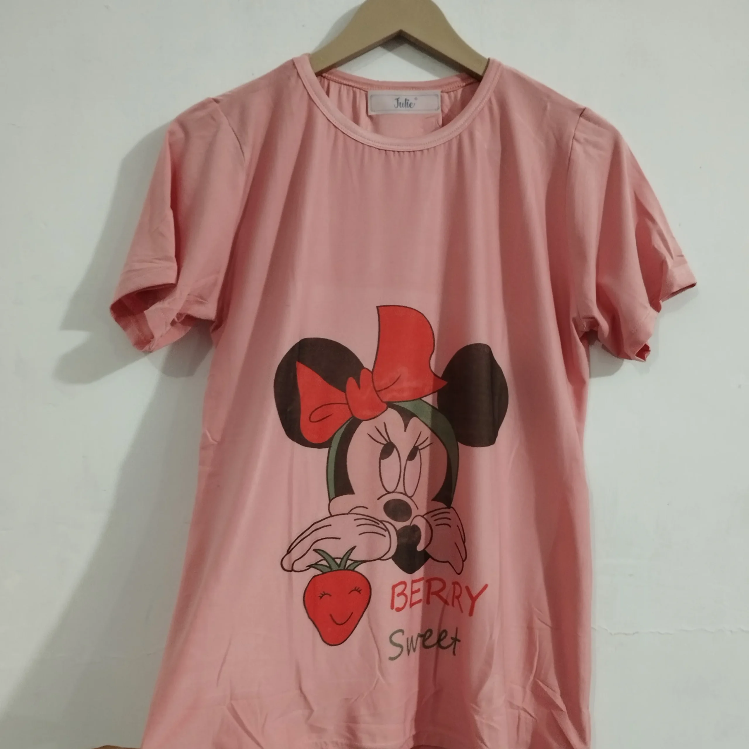 Minnie Mouse to Be Dressed by an Iconic Fashion Designer for